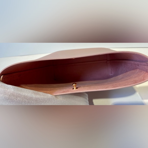 SAMARA Medium Shoulder Bag small version - Picture 6 of 9